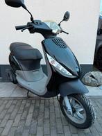 ⭐️Piaggio zip 2 takt 50cc brom origineel 6261 km⭐️, Fietsen en Brommers, Scooters | Piaggio, Ophalen, Zo goed als nieuw, Benzine