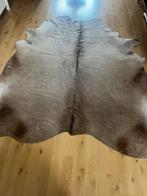 Runderhuid, nieuw, 150 tot 200 cm, 200 cm of meer, Ophalen of Verzenden, Zo goed als nieuw
