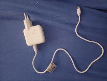 Iphone adapter  beschikbaar voor biedingen