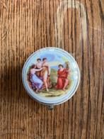 Antiek porseleinen pillendoosje, Ophalen of Verzenden