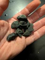 Ongeveer 1 kubieke meter aan grijs grind., Tuin en Terras, Grind, Keien en Split, Ophalen, Gebruikt, Grijs, Overige materialen