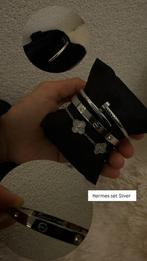 Sieraden, Ophalen, Zo goed als nieuw, Zwart