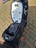 Elektrische scooter -IVA e-Go zwart, Fietsen en Brommers, Snorfietsen en Snorscooters, Ophalen, Zo goed als nieuw, Elektrisch
