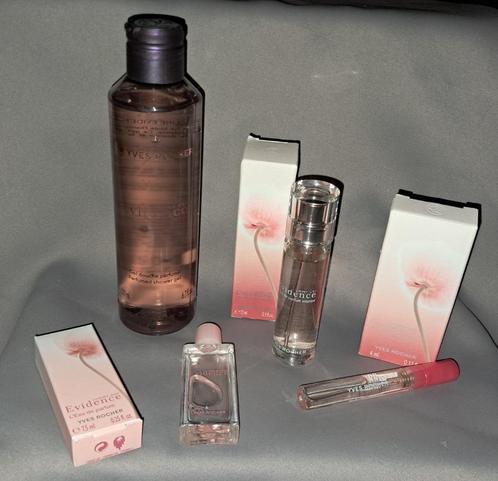 Mooie parfum pakket van Yves rocher Evidence, Sieraden, Tassen en Uiterlijk, Uiterlijk | Parfum, Nieuw, Ophalen of Verzenden