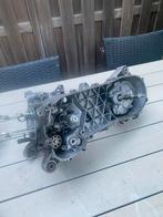 Piaggio zip 50cc 2 takt carters, Fietsen en Brommers, Brommeronderdelen | Scooters, Ophalen, Zo goed als nieuw, Blok, Piaggio