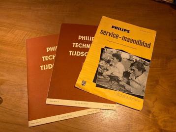 Philips technisch Tijdschrift 2x, Philips Service-maandblad  beschikbaar voor biedingen
