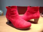 Enkellaarsjes rood maat 7 gabor, Kleding | Dames, Schoenen, Lage of Enkellaarzen, Gabor, Ophalen of Verzenden, Zo goed als nieuw