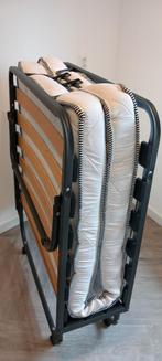 Logeerbed / vouwbed eenpersoons, 90 x 200, met matras, Huis en Inrichting, Slaapkamer | Bedden, Ophalen, 90 cm, Eenpersoons, Zo goed als nieuw