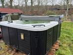 Jaccuzi 6 persoons - Ontspanning gegarandeerd!, Ophalen, Gebruikt, Afdekzeil, Inbouw