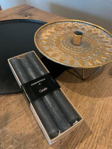 Mooie kandelaar beschikbaar voor biedingen