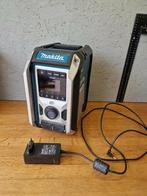 Makita DMR115 radio, Ophalen