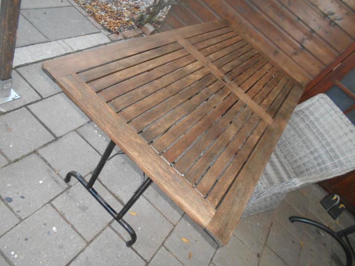 handige inklapbare tuintafel 180x90x75cm, Tuin en Terras, Tuintafels, Zo goed als nieuw, Rechthoekig, Metaal, Ophalen