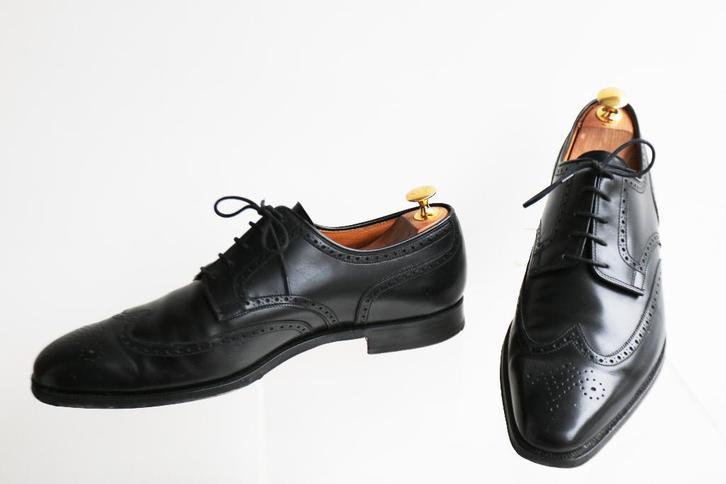 Crockett & Jones Rugby zwarte derby's in maat 10 E = maat 44, Kleding | Heren, Schoenen, Zo goed als nieuw, Veterschoenen, Zwart