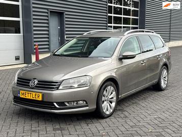 Volkswagen Passat Variant 1.4 TSI Highline BlueMotion, navig beschikbaar voor biedingen