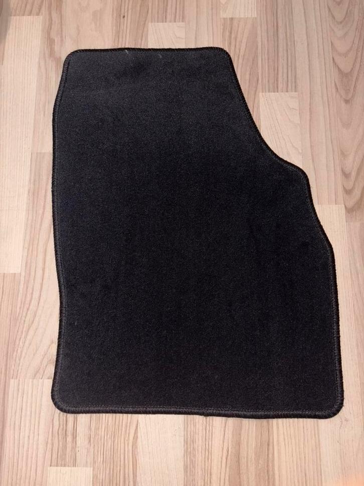 Nieuwe originele mattenset voor Skoda Fabia 4 (2021–heden), Auto diversen, Automatten, Nieuw, Ophalen of Verzenden