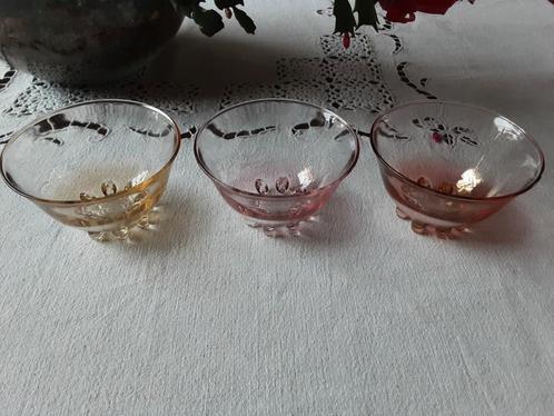 Vintage set 3 compoteschaaltjes,, Antiek en Kunst, Antiek | Glas en Kristal, Ophalen of Verzenden