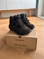 Yeezy desert boot oil maar 43 1/3, Kleding | Heren, Schoenen, Yeezy, Zo goed als nieuw, Zwart, Boots