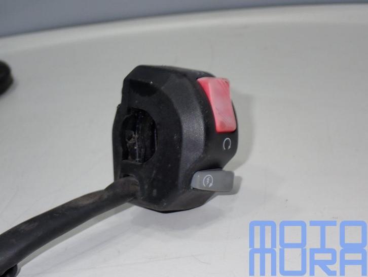 Stuurschakelaar rechts voor de Yamaha FZ1 2006 - 2012 FZ 1 N, Motoren, Onderdelen | Yamaha, Gebruikt, Ophalen of Verzenden