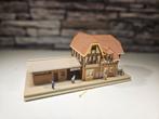 Klein station stationsgebouw N spoor modeltrein 1:160, Overige merken, Gebruikt, Gelijkstroom of Wisselstroom, Brug, Tunnel of Gebouw