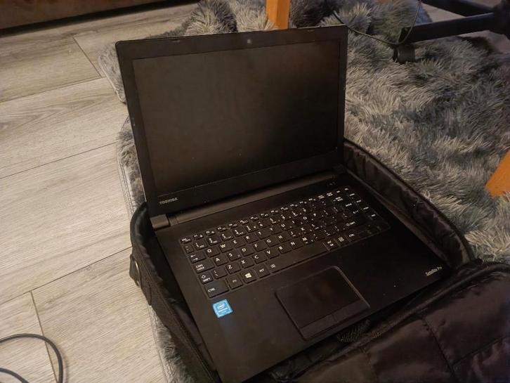 Laptop, Computers en Software, Windows Laptops, Zo goed als nieuw, 15 inch, 2 tot 3 Ghz, Ophalen of Verzenden