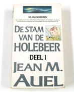 De stam van de holenbeer ~ Jean M. Auel ~ Deel 1, meerdere.., Ophalen of Verzenden, Gelezen, Jean M. Auel
