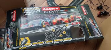 Carrera go racebaan.  beschikbaar voor biedingen