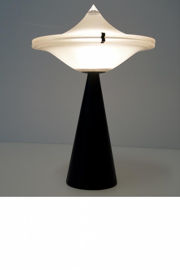 Tre Ci Luce…Alien…Italiaans Design, Huis en Inrichting, Lampen | Tafellampen, Zo goed als nieuw, Minder dan 50 cm, Ophalen of Verzenden