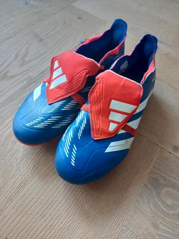 Adidas predator maat 42 voetbalschoenen  beschikbaar voor biedingen