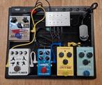 Mooie pedalboard met diverse gitaareffecten., Muziek en Instrumenten, Effecten, Ophalen of Verzenden, Zo goed als nieuw, Delay of Echo