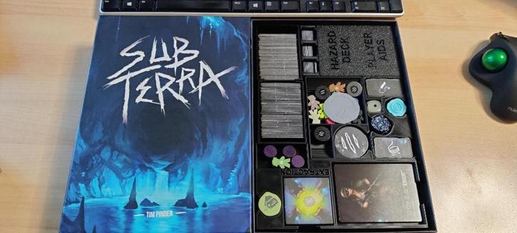 3D insert voor Sub Terra met uitbreidingen, Hobby en Vrije tijd, Gezelschapsspellen | Bordspellen, Nieuw, Een of twee spelers
