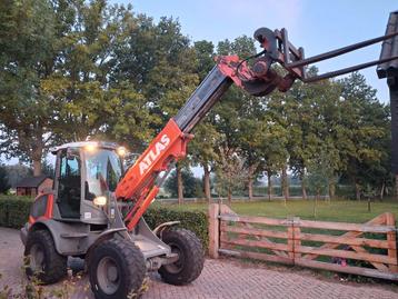 Atlas 75T weycor uitschuifbare giek met lepels (bj 2013) beschikbaar voor biedingen
