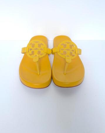 TORY BURCH Gele slippers  Maat 41  beschikbaar voor biedingen