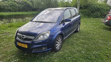 Opel Zafira 2.2 Executive beschikbaar voor biedingen