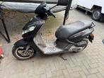 Te koop, Peugeot Kisbee uit erfenis., Fietsen en Brommers, Scooters | Peugeot, Ophalen, Gebruikt, Benzine, Overige modellen