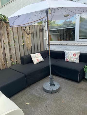 All weather lounge bank zwart beschikbaar voor biedingen