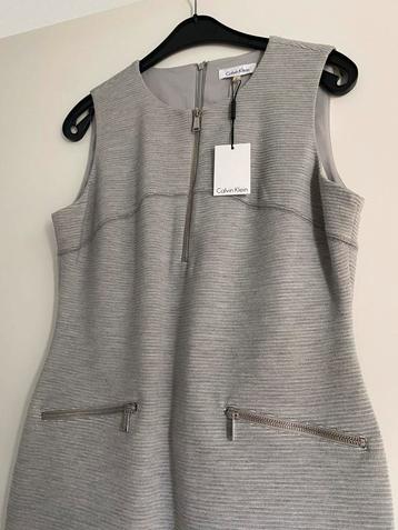 Jurkje Calvin Klein beschikbaar voor biedingen