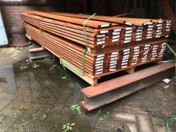 BANKIRAI nieuwe hardhouten vlonderplanken beschikbaar voor biedingen