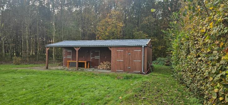 Stallen + Schuur + Betonplaten te koop, Dieren en Toebehoren, Stalling en Weidegang