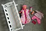 Melissa & Doug houten kinderwieg met pop Corolle SAS, Ophalen of Verzenden, Zo goed als nieuw