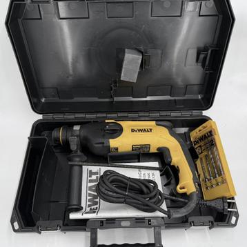 DeWALT D25133K-QS combihamer machine 710W SDS Plus beschikbaar voor biedingen