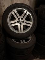 18 inch. Dodge Charger zomerset, Auto-onderdelen, Banden en Velgen, Ophalen, 18 inch, Banden en Velgen, 235 mm