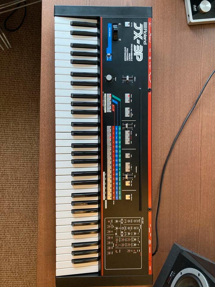 Roland Jx-3p met Flightcase en standaard, Muziek en Instrumenten, Synthesizers, Gebruikt, 61 toetsen, Roland, Met koffer of flightcase