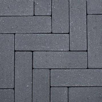 Strackstone's dikformaat diverse soorten beschikbaar voor biedingen