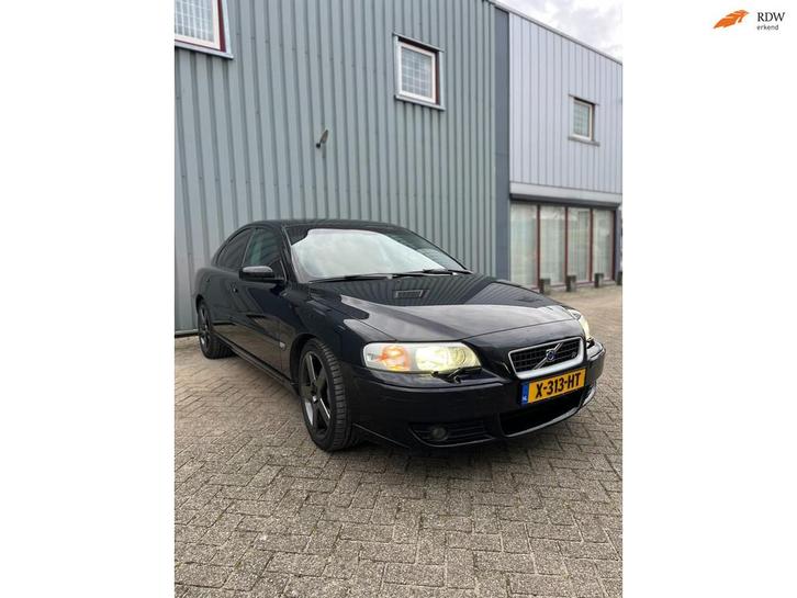 Volvo S60 2.5 R eerste eigenaar, Auto's, Volvo, Bedrijf, Te koop, S60, 4x4, ABS, Airbags, Airconditioning, Boordcomputer, Centrale vergrendeling