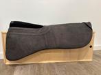 Winderen zadelonderlegger comfort spring grijs 18”, Dieren en Toebehoren, Ophalen of Verzenden, Nieuw, Springen