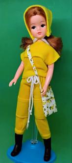 Vintage Barbie Sindy/Fleur Top Broek Muts Tas, Verzenden, Gebruikt, Kleertjes