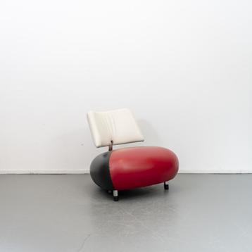 1x Leolux Pallone Fauteuil Rood/Zwart/Wit Leer - Chroom beschikbaar voor biedingen
