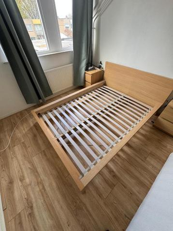 Ikea bed MALM bedonderstel + lattenbodem 140X200 cm - afbeelding 2