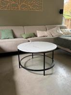 Marmerlook Salontafel met glasplaat & zwart metaal, Ophalen, 100 tot 150 cm, Rond, 50 tot 100 cm