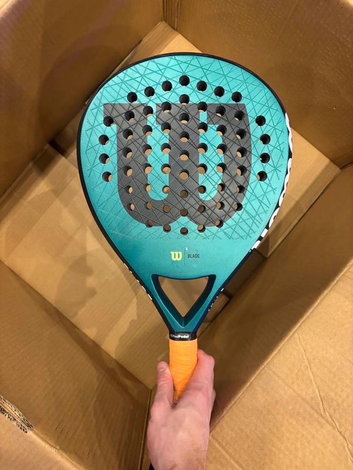 Wilson Blade v3 Padelracket, Sport en Fitness, Padel, Zo goed als nieuw, Padelracket, Ophalen of Verzenden